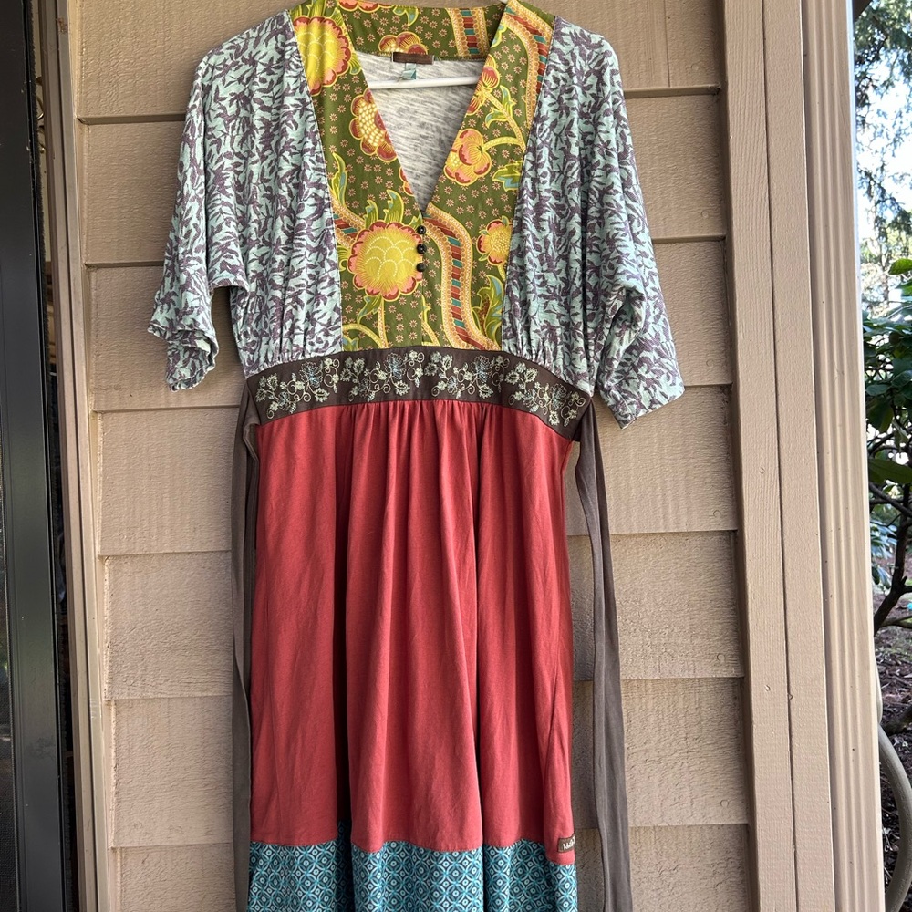 Matilda Jane dress women’s S.  multi panel with tie back waist and full sleeves.